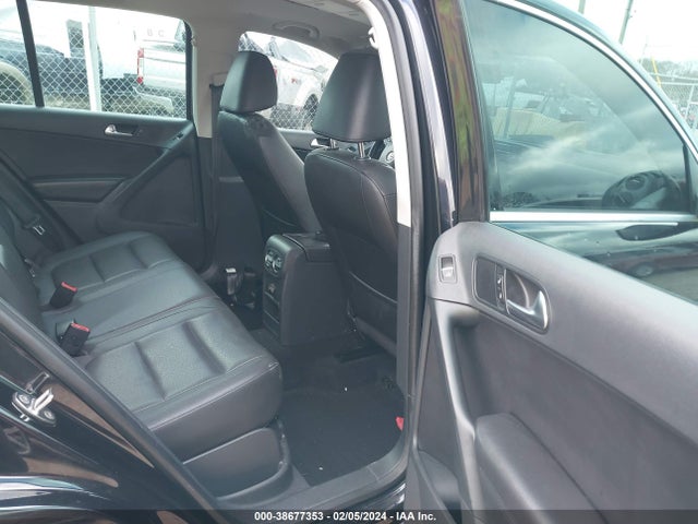 2012 VOLKSWAGEN TIGUAN SE VIN: WVGAV7AX2CW573456