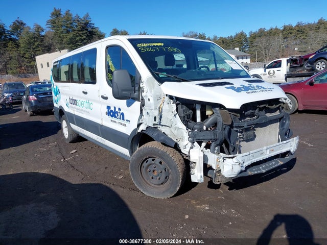 2017 1FBZX2ZM0HKB07512 головне зображення