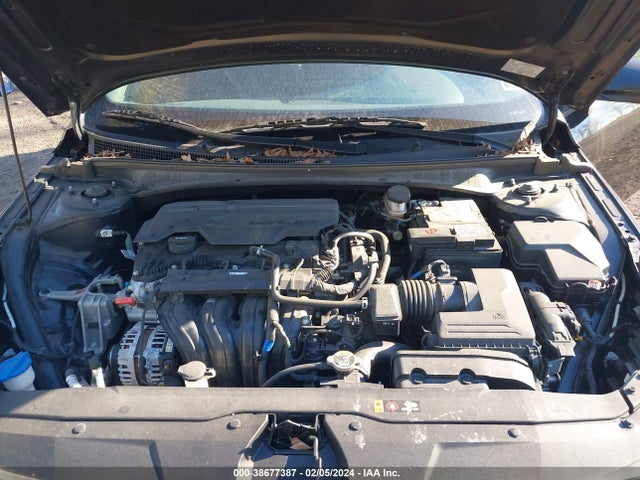 2021 HYUNDAI ELANTRA SEL VIN: 5NPLM4AG9MH027744