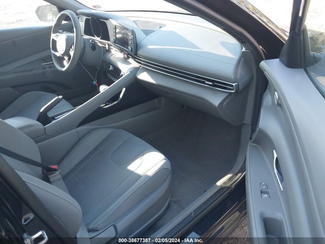 2021 HYUNDAI ELANTRA SEL VIN: 5NPLM4AG9MH027744