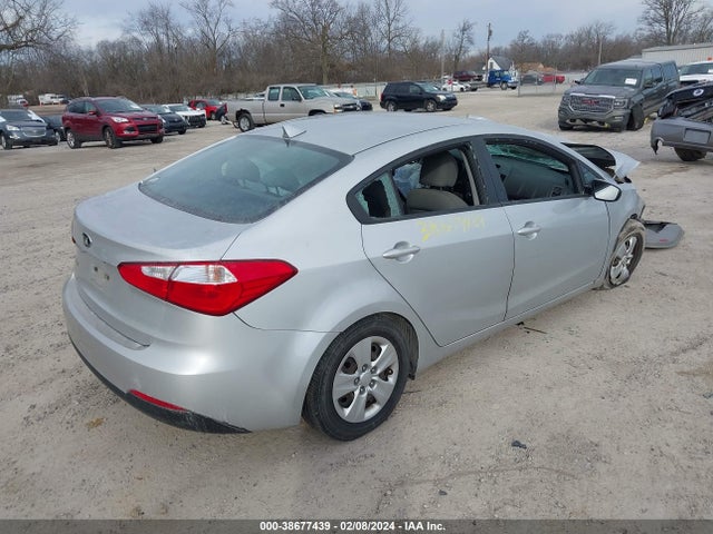 KIA FORTE LX 2016 KNAFK4A6XG5542585 Image 4