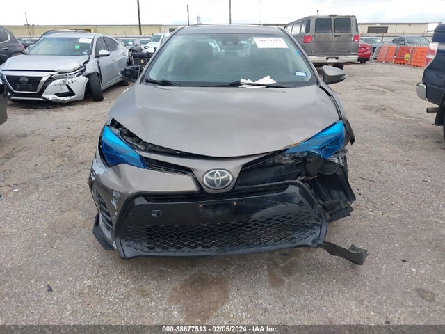 Toyota COROLLA SE 2017 5YFBURHE0HP602982 Image 12