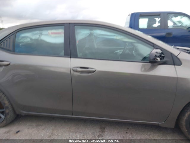 Toyota COROLLA SE 2017 5YFBURHE0HP602982 Image 13