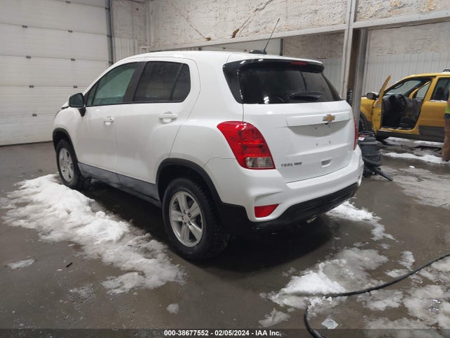 Chevrolet Trax Awd Ls 2022 KL7CJNSM9NB510430 Image 3