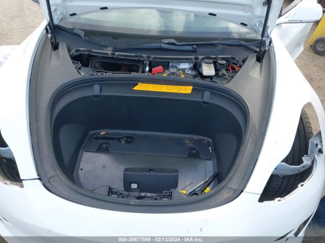 5YJ3E1EB9JF111602 Tesla Model 3 Long Range/performance