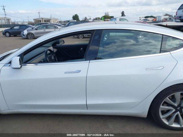 5YJ3E1EB9JF111602 Tesla Model 3 Long Range/performance