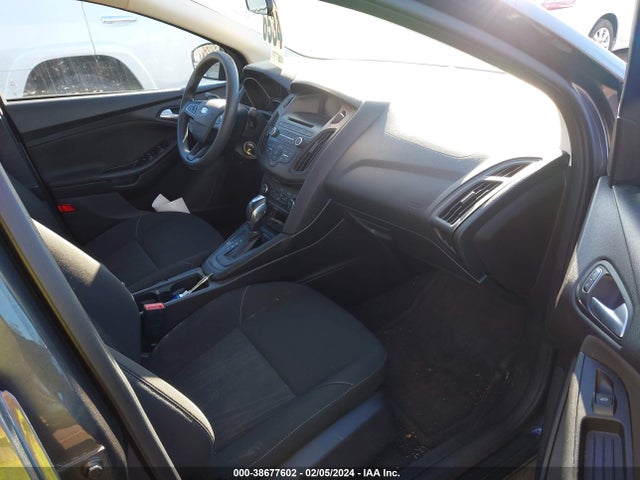 1FADP3F25GL337852 Ford FOCUS SE