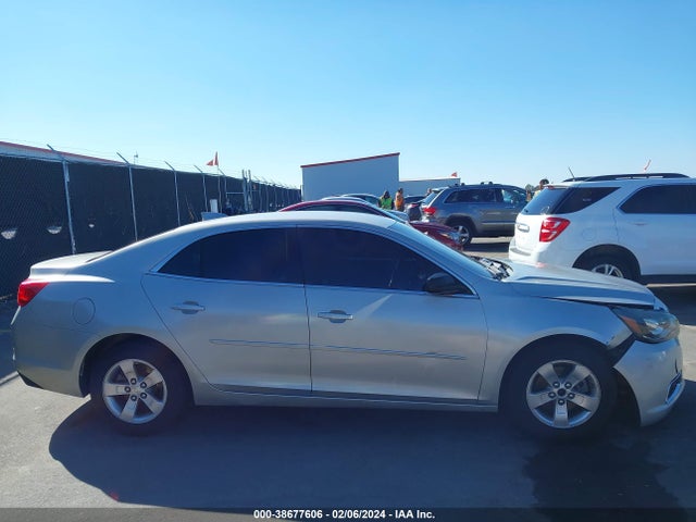 Chevrolet MALIBU LS 2015 1G11B5SL5FF177886 Image 13