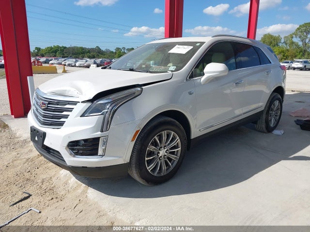 Cadillac XT5 LUXURY 2017 1GYKNDRS8HZ294819 Image 2