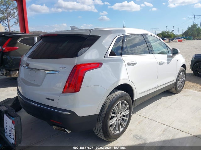 Cadillac XT5 LUXURY 2017 1GYKNDRS8HZ294819 Image 4