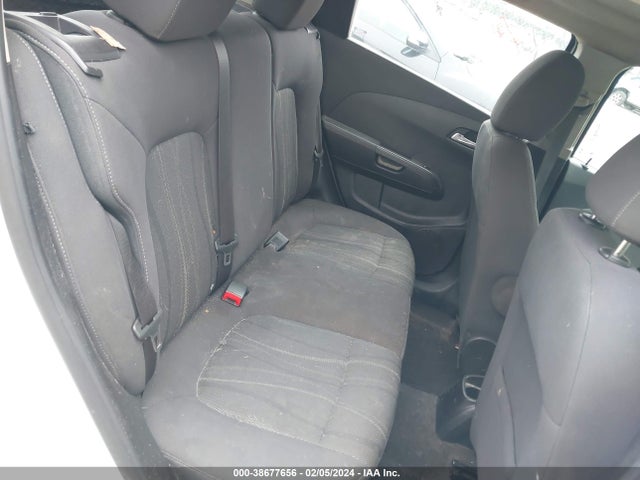 Chevrolet Sonic Lt Auto 2014 1G1JC6SH2E4104726 Image 8