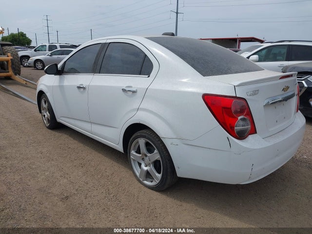 Chevrolet Sonic Ltz Auto 2015 1G1JE5SB1F4112351 Image 3