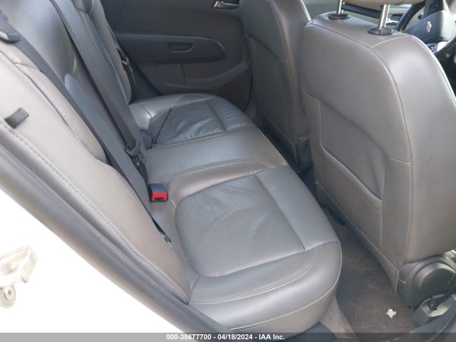 Chevrolet Sonic Ltz Auto 2015 1G1JE5SB1F4112351 Image 8