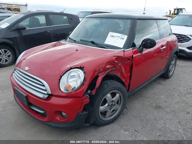 2011 MINI COOPER WMWSU3C5XBT183041 Photo 1