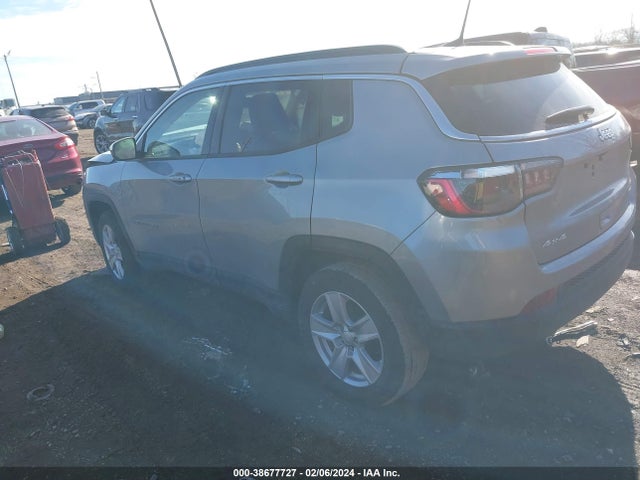 Jeep Compass Latitude 4x4 2022 3C4NJDBB5NT233942 Image 3