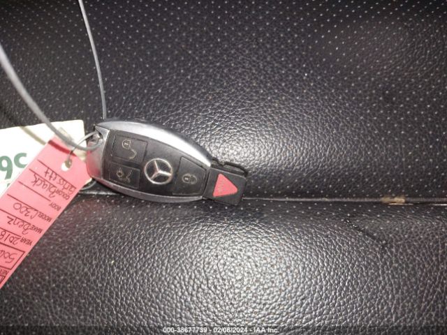 WDDWJ4KB7JF652308 Mercedes-Benz C 300 4matic