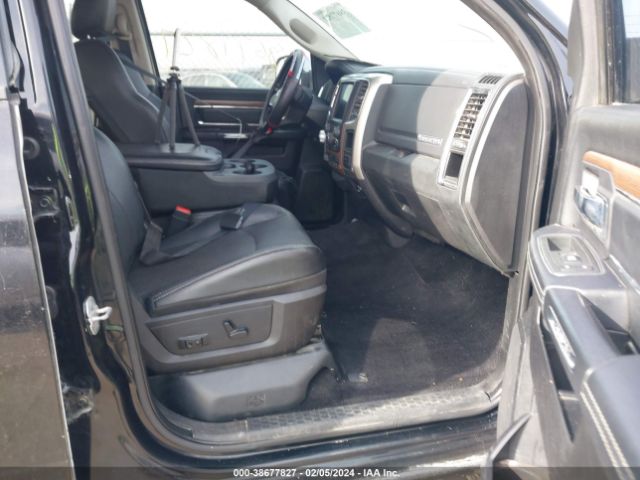 1C6RR7NM6ES475401 RAM 1500 Laramie