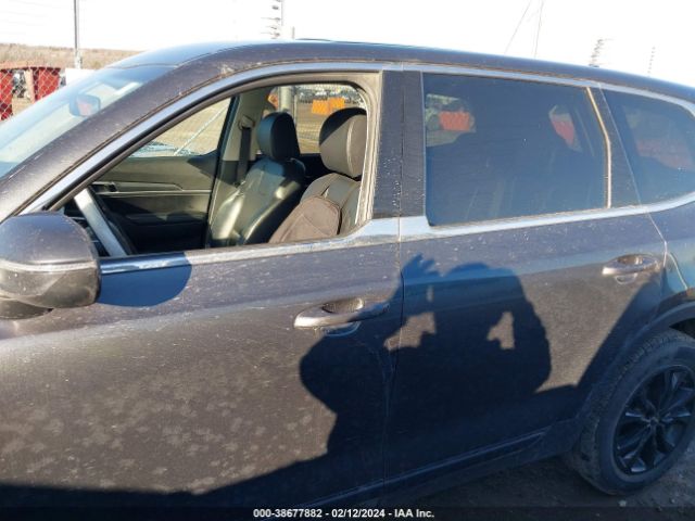 5XYP24HC1NG234888 KIA Telluride Lx