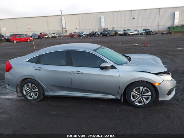 Honda Civic Lx 2018 19XFC2F53JE042509 Image 13