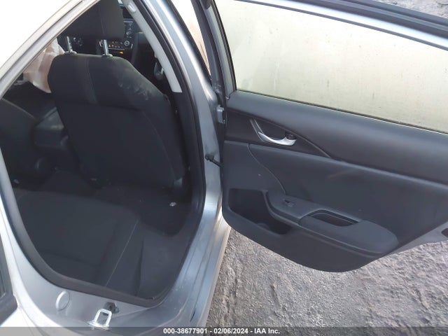 Honda Civic Lx 2018 19XFC2F53JE042509 Image 8