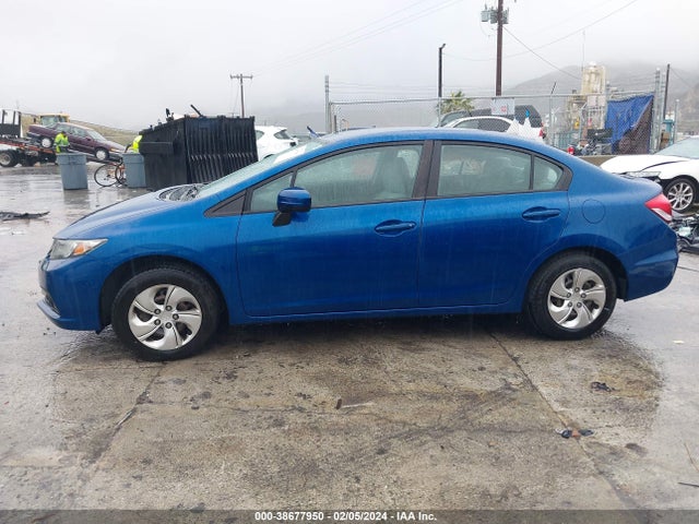 2015 HONDA CIVIC LX VIN: 2HGFB2F53FH532111