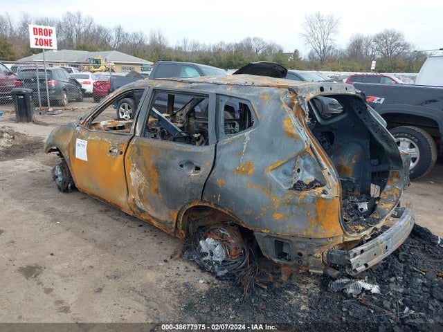 Nissan ROGUE SV 2017 JN8AT2MV9HW022685 Image 3