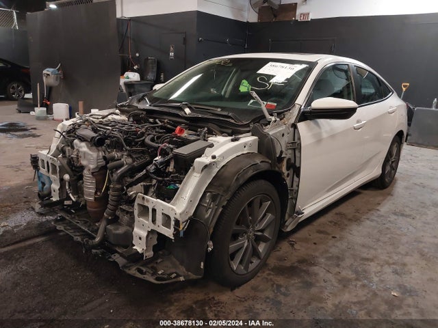 Honda CIVIC EX 2019 19XFC1F30KE207331 Image 2