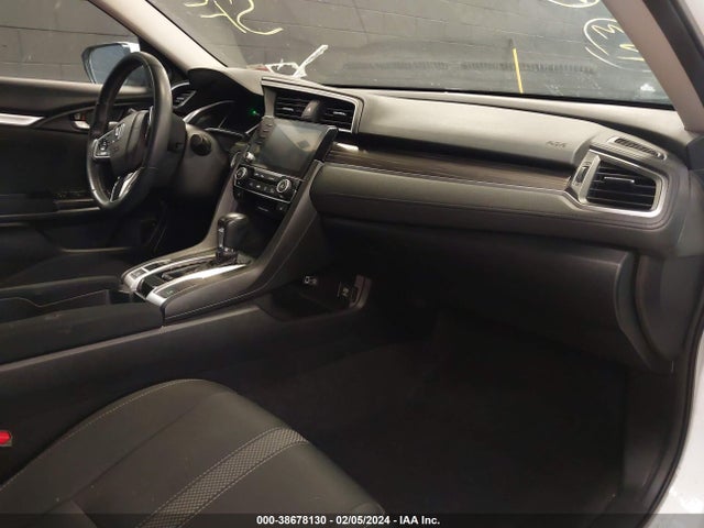 Honda CIVIC EX 2019 19XFC1F30KE207331 Image 5