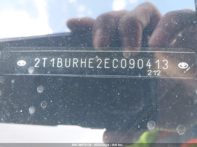 Toyota Corolla Le Plus 2014 2T1BURHE2EC090413 Image 9