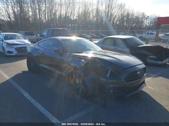 2016 1FA6P8TH6G5292522 main image
