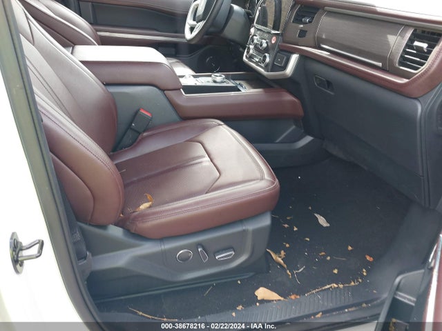Ford Expedition Limited 2023 1FMJU1K86PEA50895 Image 5
