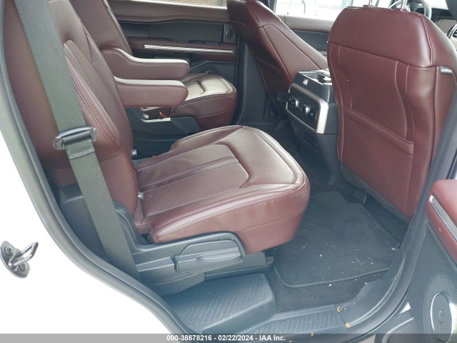 Ford Expedition Limited 2023 1FMJU1K86PEA50895 Image 8