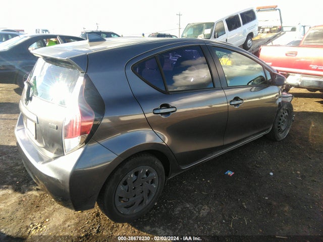Toyota PRIUS C 2015 JTDKDTB3XF1086605 Image 17