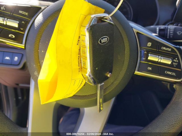 3KPF24AD8LE223802 KIA Forte Lxs