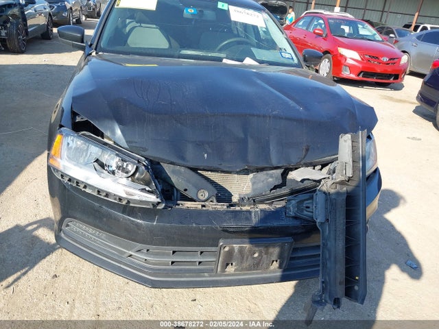 3VW2B7AJ4JM225228 Volkswagen Jetta 1.4t S