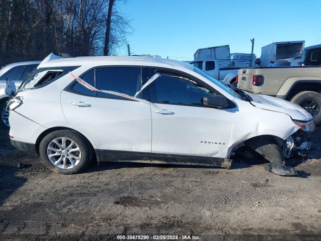 Chevrolet EQUINOX LS 2018 3GNAXREV5JL340944 Image 13