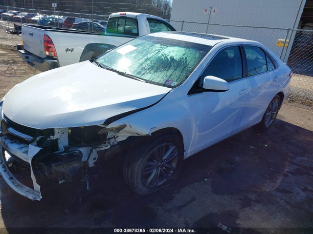 Toyota CAMRY SE 2017 4T1BF1FK9HU352614 Image 2