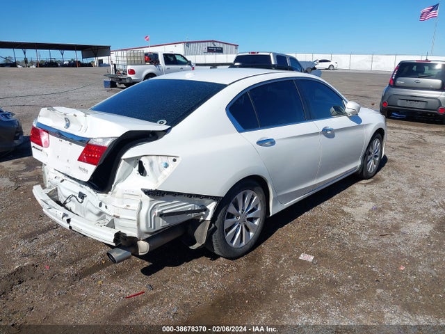 Honda Accord 2014 1HGCR2F82EA048615 Image 16