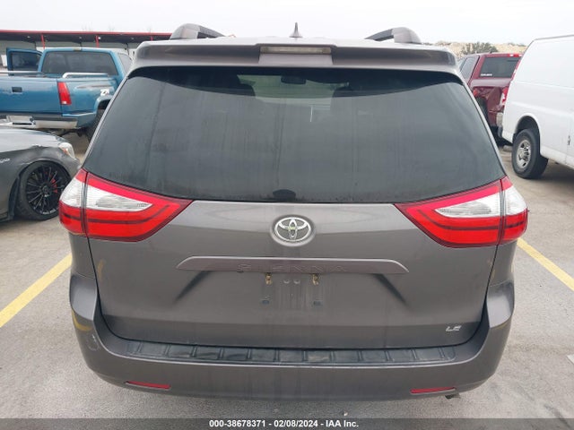Toyota Sienna Le 8 Passenger 2018 5TDKZ3DC9JS944477 Image 16