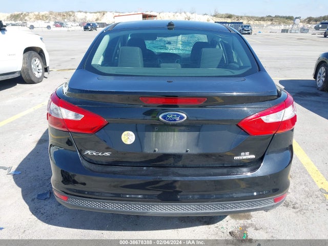 Ford FOCUS SE 2014 1FADP3F26EL208225 Image 16