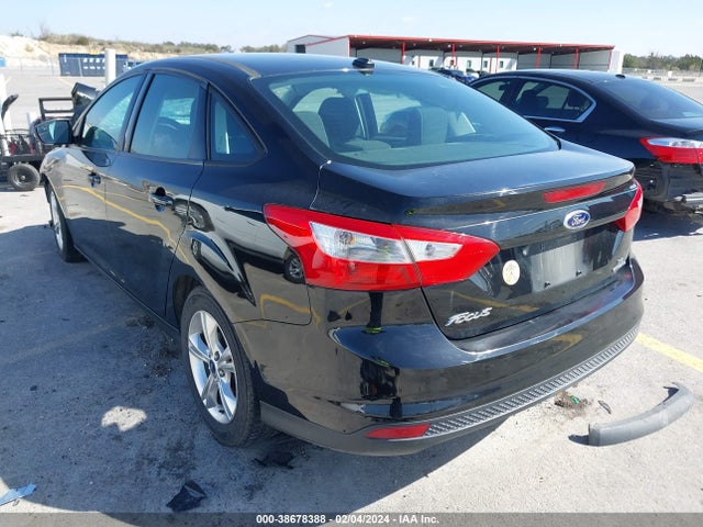 Ford FOCUS SE 2014 1FADP3F26EL208225 Image 3