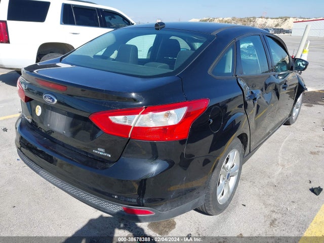 Ford FOCUS SE 2014 1FADP3F26EL208225 Image 4
