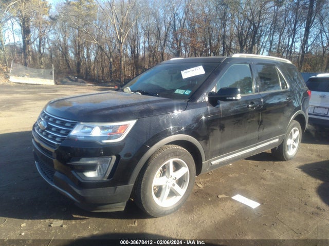 Ford EXPLORER XLT 2017 1FM5K8D81HGA07004 Image 2