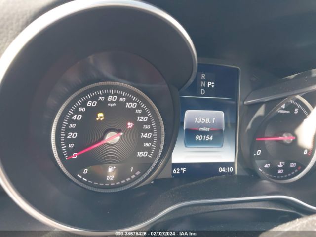 55SWF4JBXHU194001 Mercedes-Benz C 300 Luxury/sport