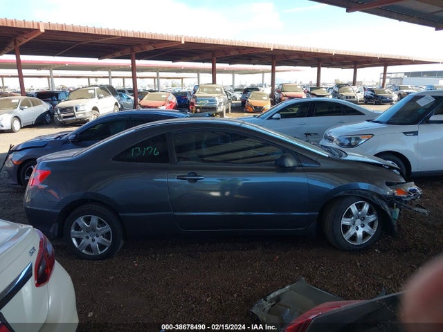 2010 HONDA CIVIC LX VIN: 2HGFG1B67AH504170