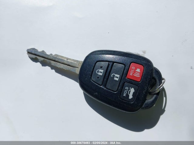 2014 TOYOTA COROLLA S PLUS VIN: 2T1BURHE7EC137015