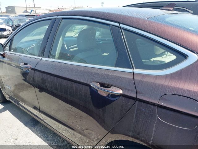 3FA6P0MU0KR221190 Ford Fusion Hybrid Sel