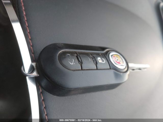 3C3CFFFH4ET279656 Fiat 500 ABARTH