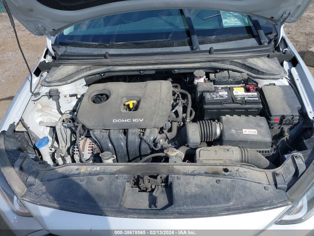 Hyundai ELANTRA SEL 2018 KMHD84LF9JU457459 Image 10