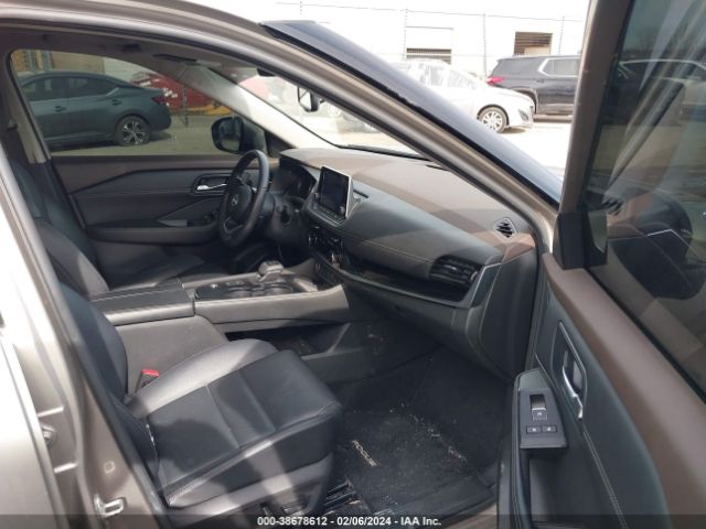 JN8BT3CA5NW042274 Nissan Rogue Sl Fwd